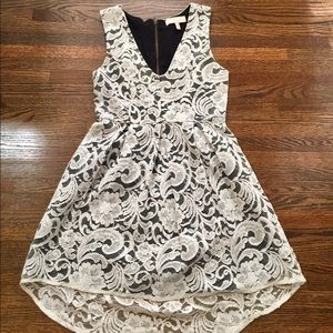 White lace dress with black liner